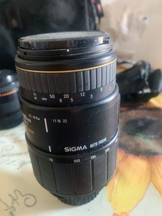 Nikon F50 fotocamera reflex