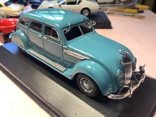 Coche Chrysler Airflow 1938 1/43 IXO