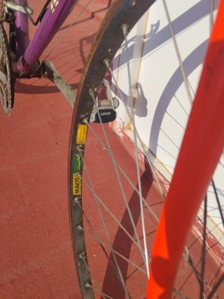 Bicicleta carretera Razesa para restaurar
