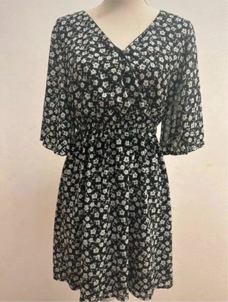 Vestito corto fantasia fiori
