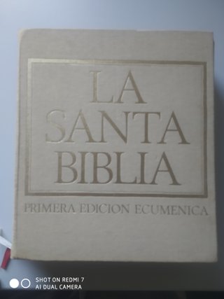 La sagrada biblia. Primera edición ecumenica