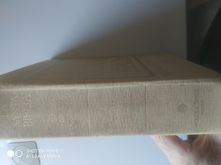 La sagrada biblia. Primera edición ecumenica