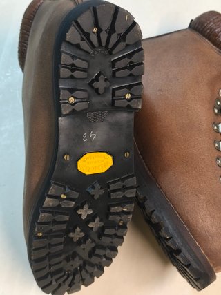 Botas Montaña Piel Suela Vibram Talla 43