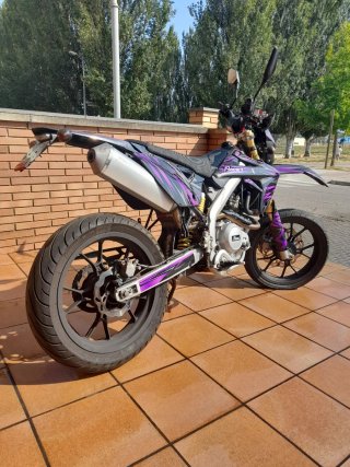 Rieju MRT Pro supermotar