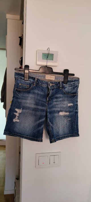 Bermuda vaquera Zara T.34