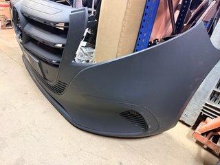 Parachoques delantero Mercedes Vito 2026