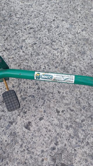 Soporte rodillo ajustable