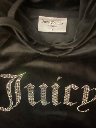 Felpa Juicy Couture nera con strass