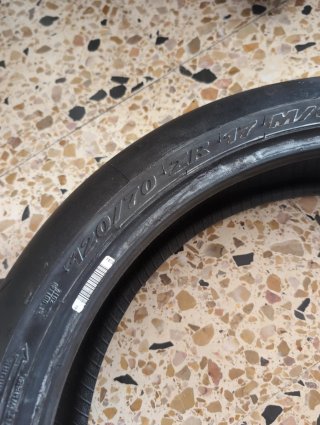 Neumático Pirelli Diablo Supercorsa Sportbike