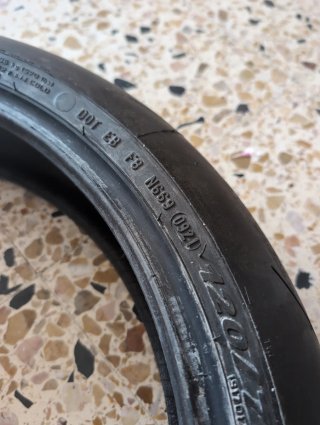 Neumático Pirelli Diablo Supercorsa Sportbike