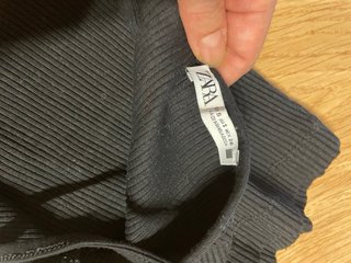 Top asimétrico Zara negro