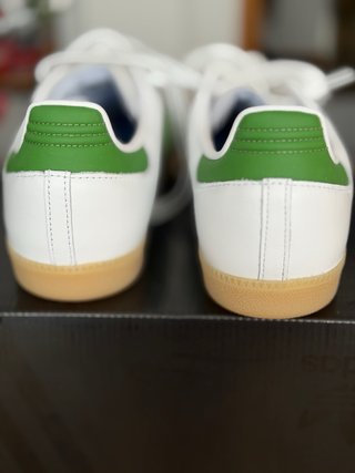 Zapatillas Adidas Samba ADV Blancas y Verdes