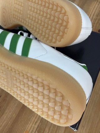 Zapatillas Adidas Samba ADV Blancas y Verdes
