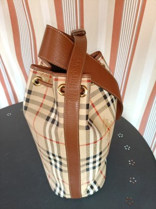 Bolso Burberrys Original cuero.