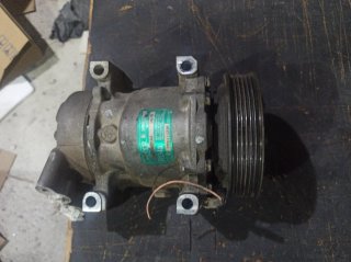 Compresor A/C Renault Kangoo/Clio 1.9Dti año 2001
