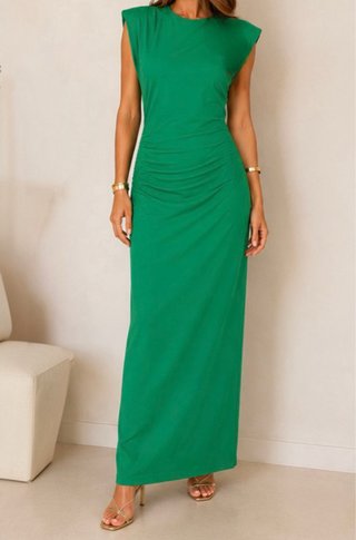 Vestido largo Zara verde con hombreras