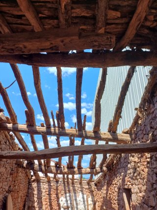 construcciónes tejados y reformas demolición pintu