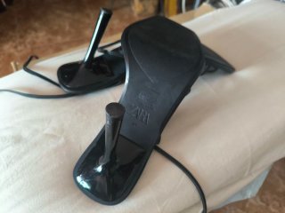 Zapatos de tacón Zara negros talla 41