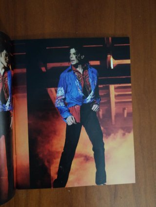 Michael Jackson This Is It Steelbook DVD + Libro