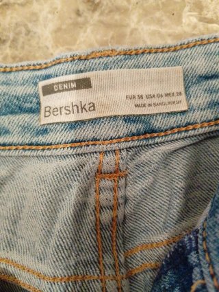 Shorts vaqueros Bershka mujer