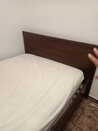 Cama de madera 140 cm