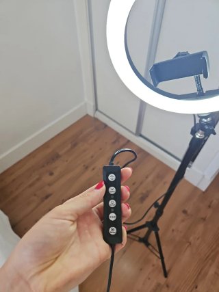 Aro de Luz LED Multicolor con Trípode