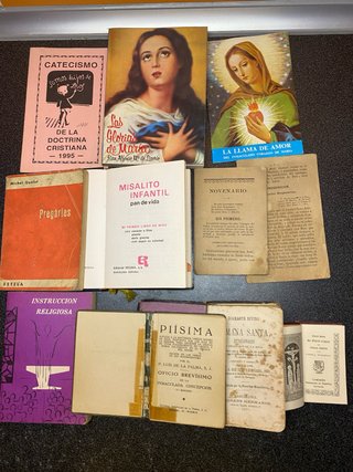 11 Libros religiosos