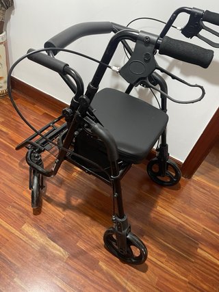 Andador Taka Taka con asiento y cesta