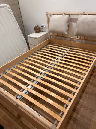 Cama BJÖRKSNÄS Ikea Madera