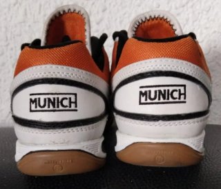 Zapatillas Munich niño/niña naranja y negro