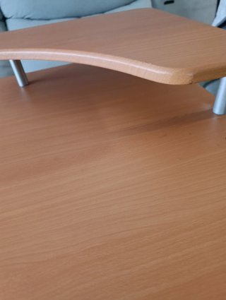 Escritorio ordenador con ruedas