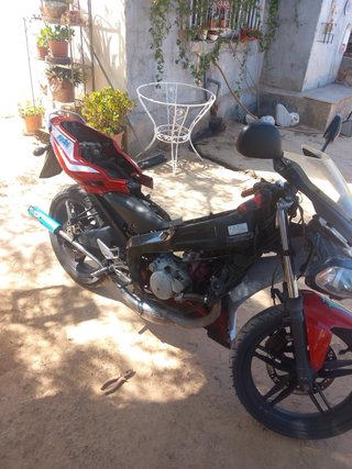 Yamaha TZR Moderna