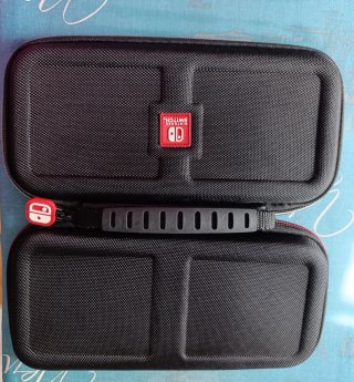 Funda oficial Nintendo Switch