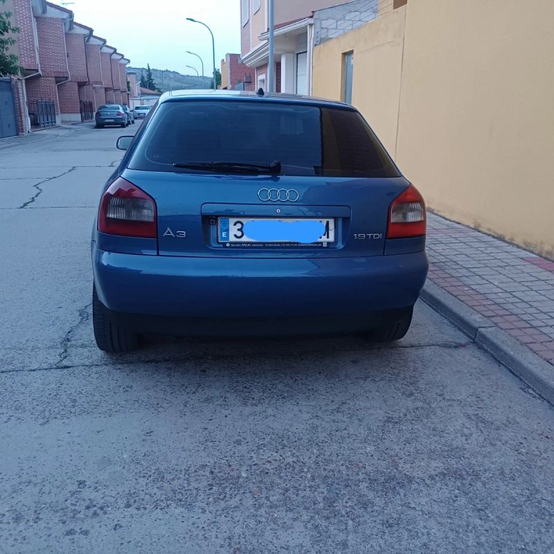 Audi A3 2004 - foto 1