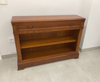 Mueble de entrada en madera de cerezo como nuevo.