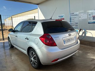 KIA Ceed 2007