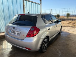 KIA Ceed 2007