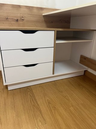 Escritorio esquinero madera y blanco