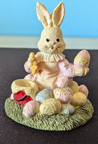 Lotto 16 statuine / soprammobili in gesso
