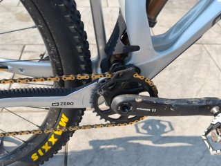 Bicicleta Mondraker Raze RR