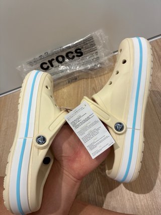 Crocs Bayaband Clog Talla 40-41 Beige/Azul