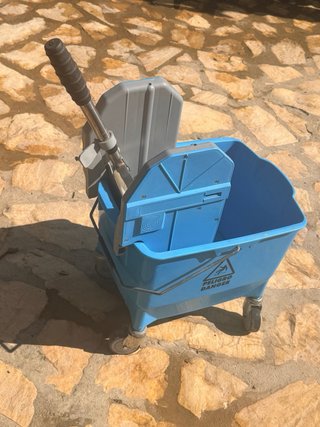 Cubo de fregona profesional