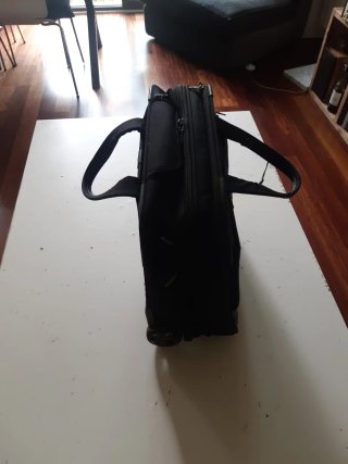 Maleta de viaje Samsonite negra