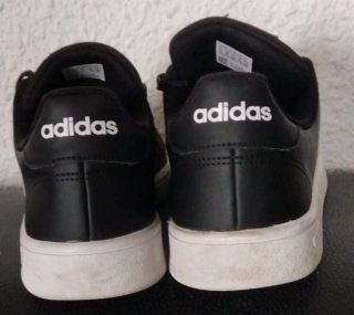 Adidas Bambas Negras y Blancas