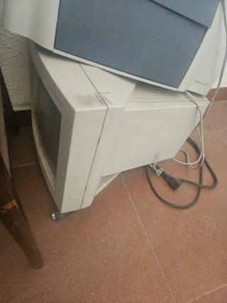 Monitor Samsung LCD y Impresora Epson