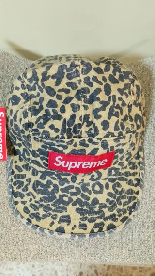 Gorra Supreme Estampado Leopardo