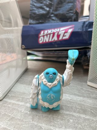 Figura Mutante Baster Azul