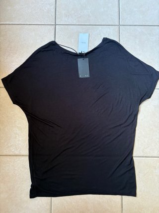 T-shirt nera in viscosa Bershka con stampa tg L
