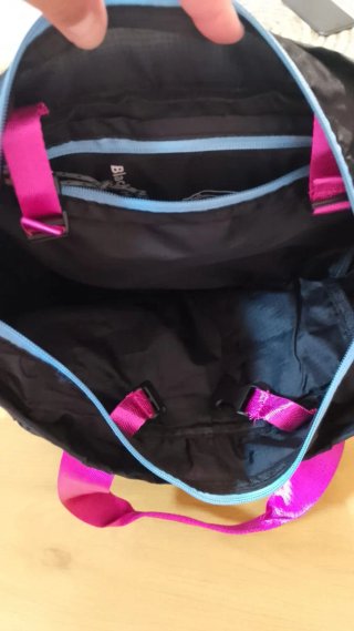 Mochila Patagonia Negra y Rosa