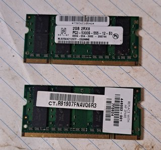 2x RAM 2RX8 DDR2 2GB HP